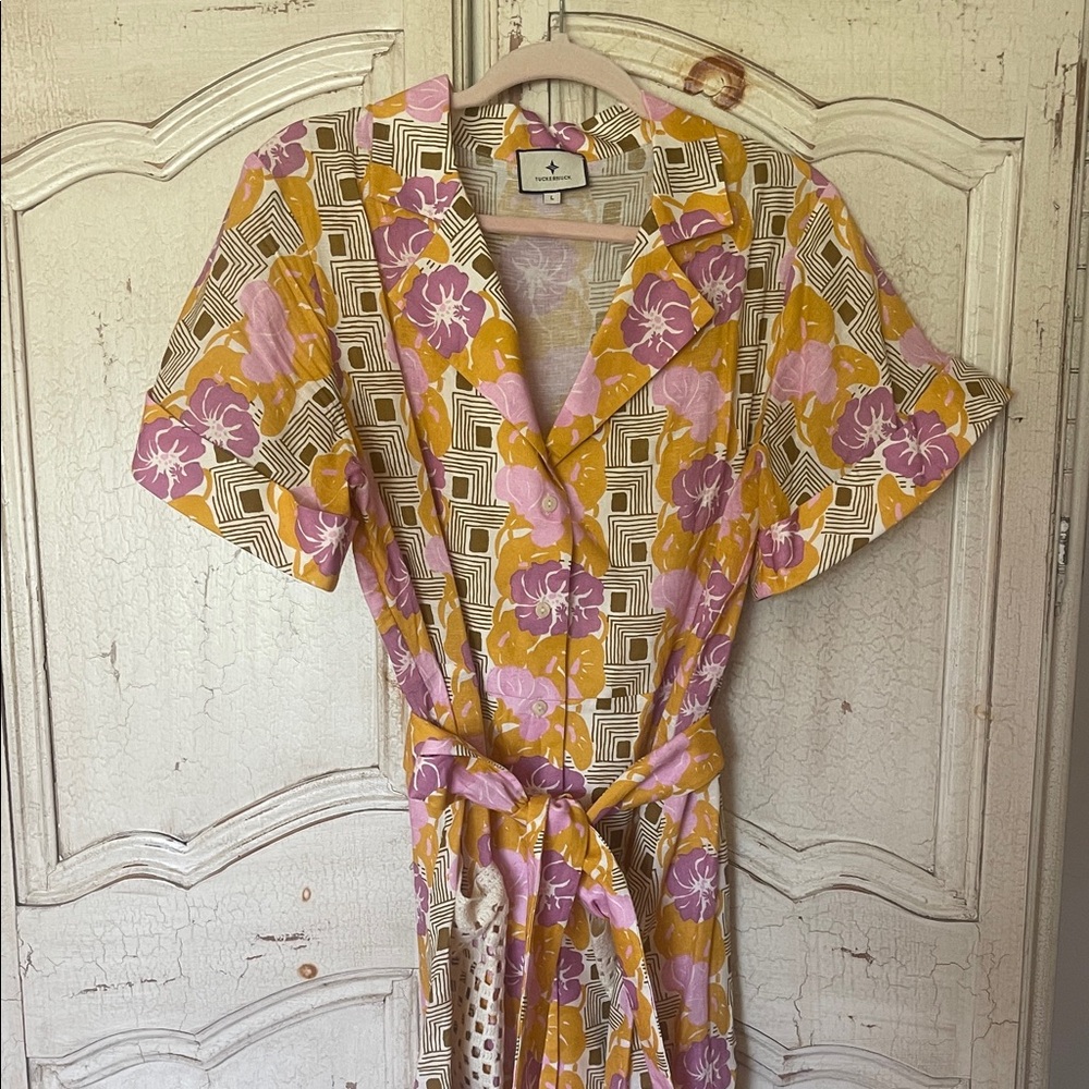 Retro Floral Meriweather Dress
by Tuckernuck